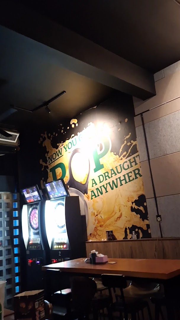 7 Paradise Pub — photo 3