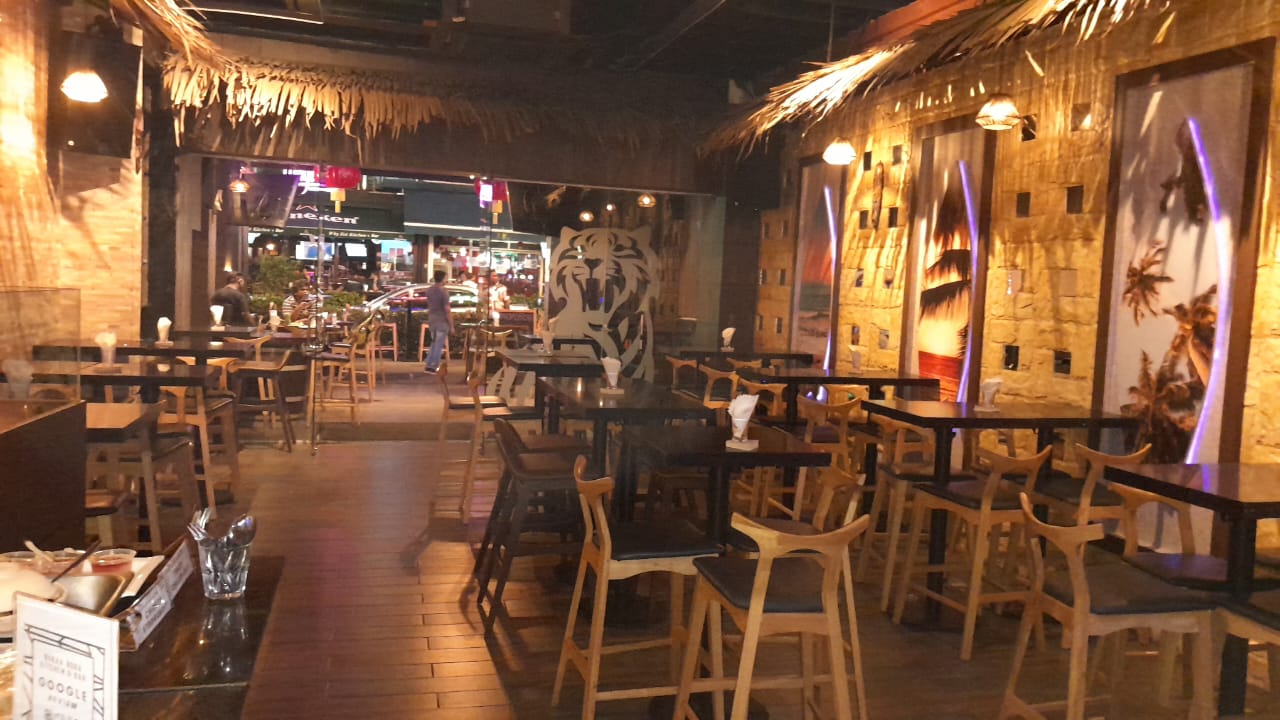 Boraa Bora Kitchen & Bar — photo 2