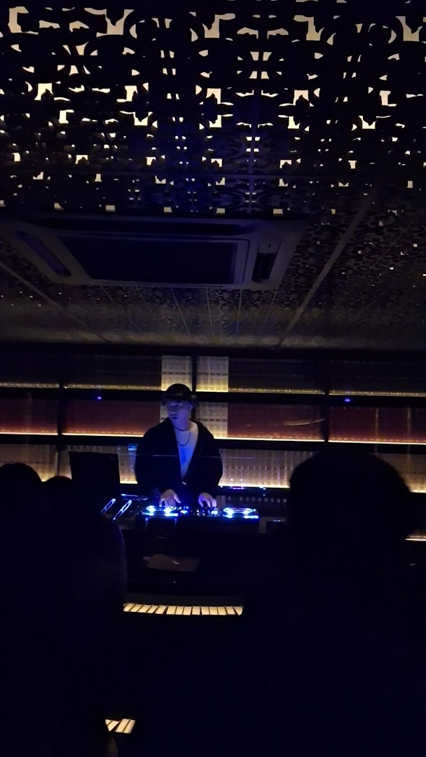 Buku, The First Chapter — photo 3