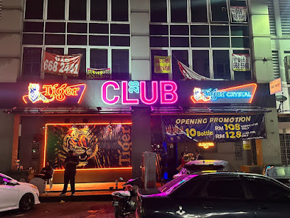 CLUB 26
