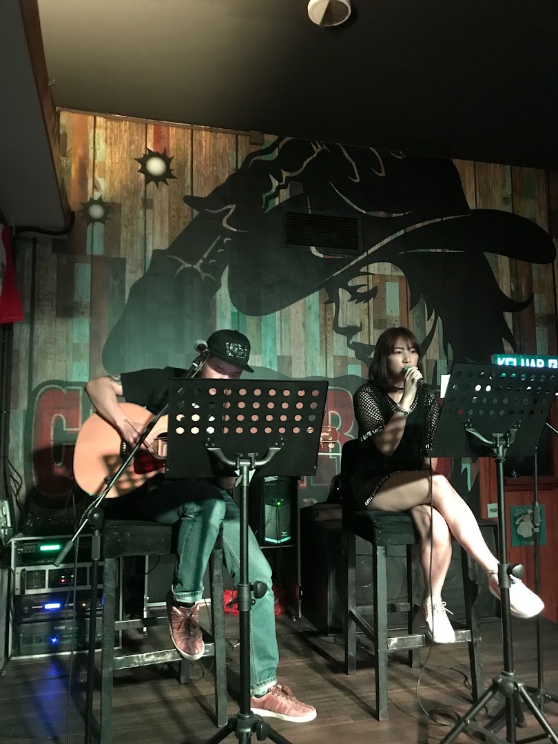 COWGIRLS TAVERN — photo 5
