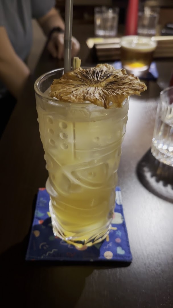 Dear Hearts and Chilled Spirits — photo 3