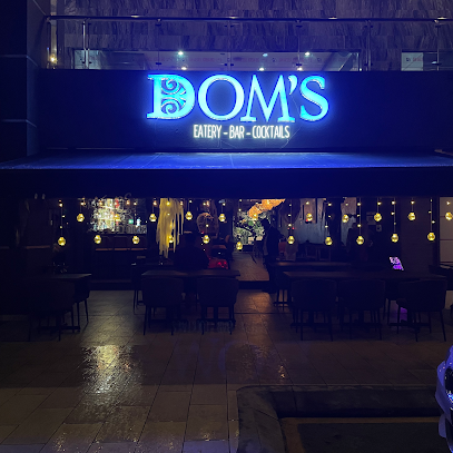 Dom's Publika - Bar & Restaurant