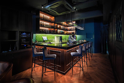 Esquire Room TTDI
