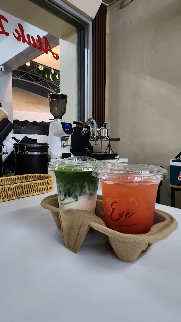 Evé (matcha & coffee) — photo 2