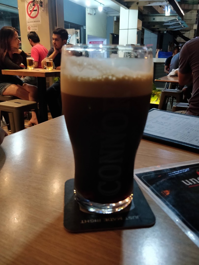 Gravity Kitchen Bar & lounge — photo 3