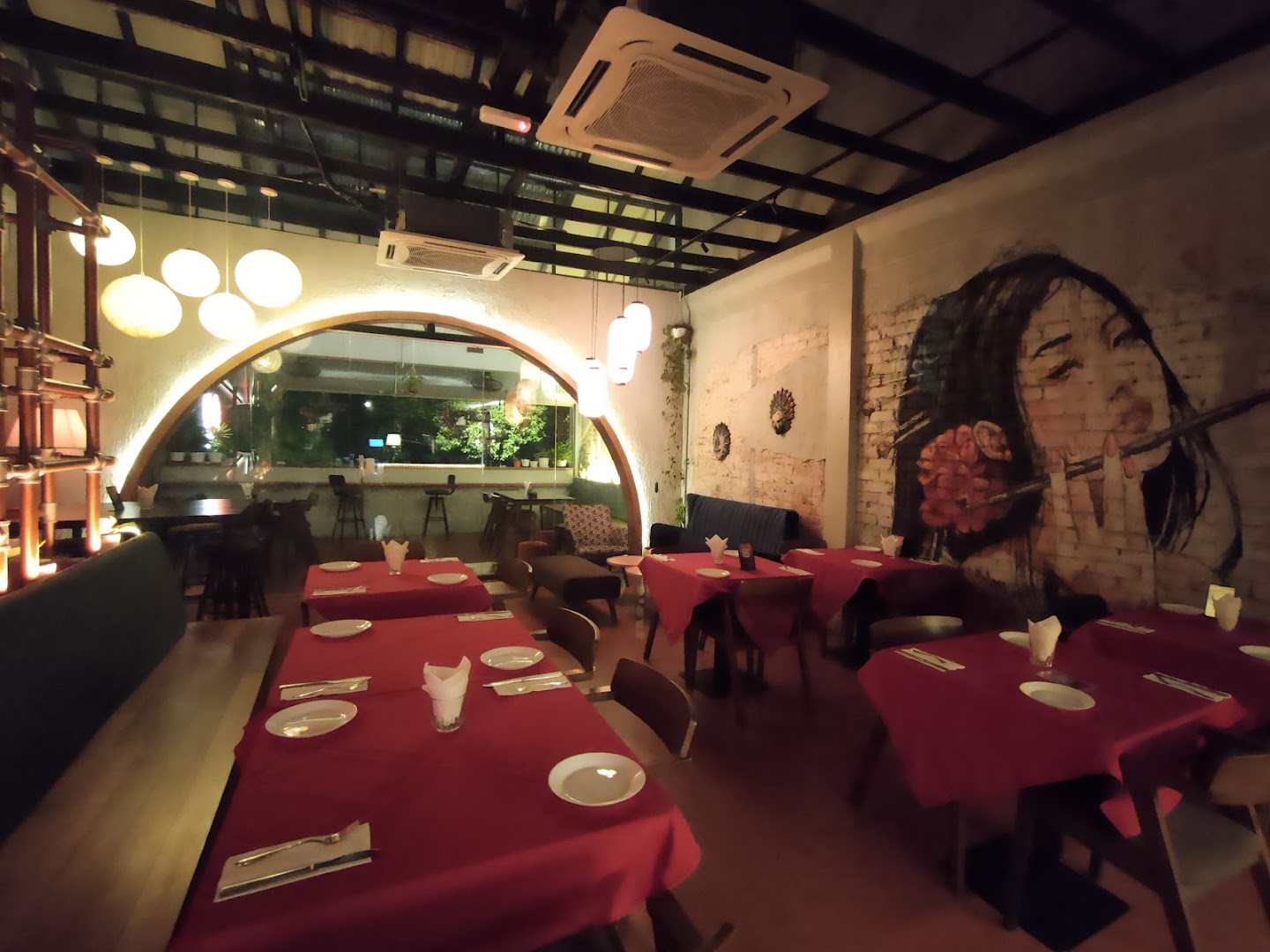 Haba Bar & Restaurant — photo 2
