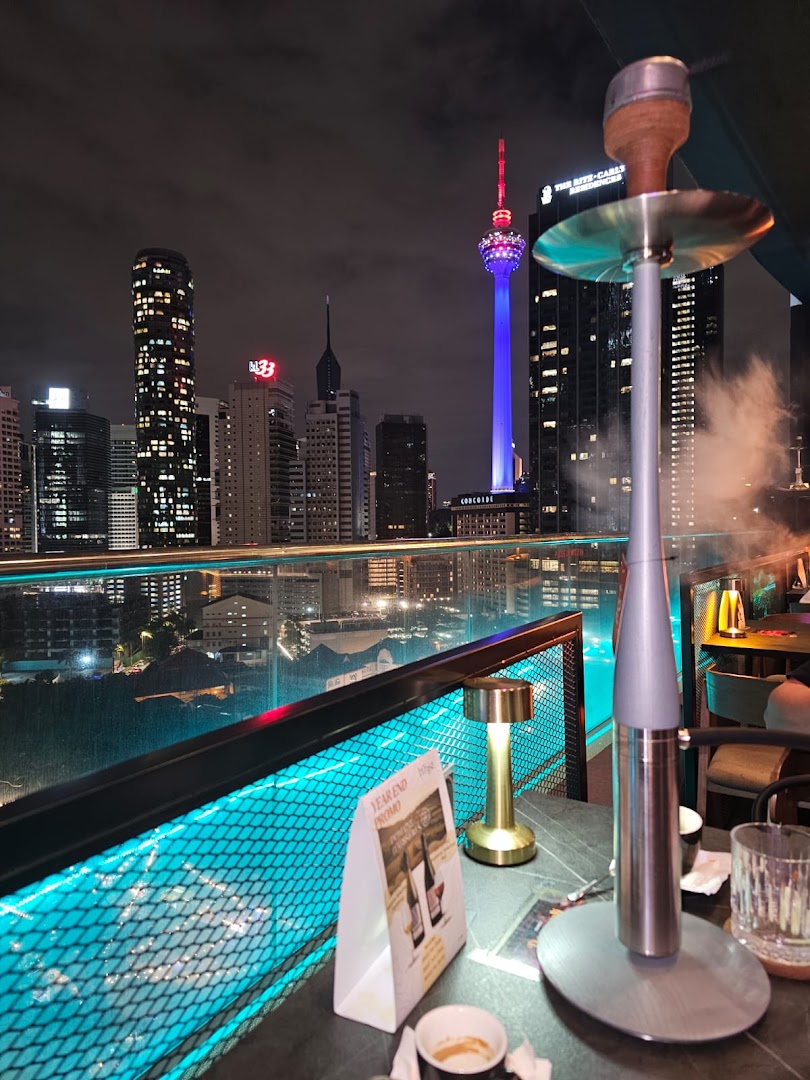 Huqaholiq Lounge at Mesa on 51 — photo 5