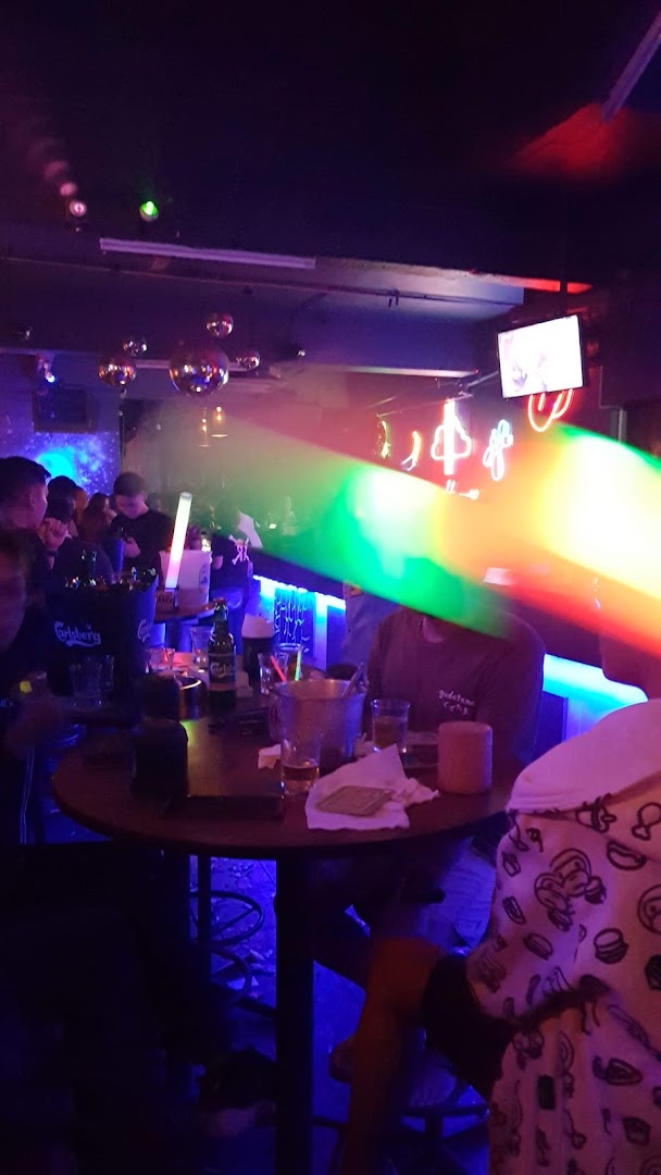 IBlue Pub & Cafe — photo 5