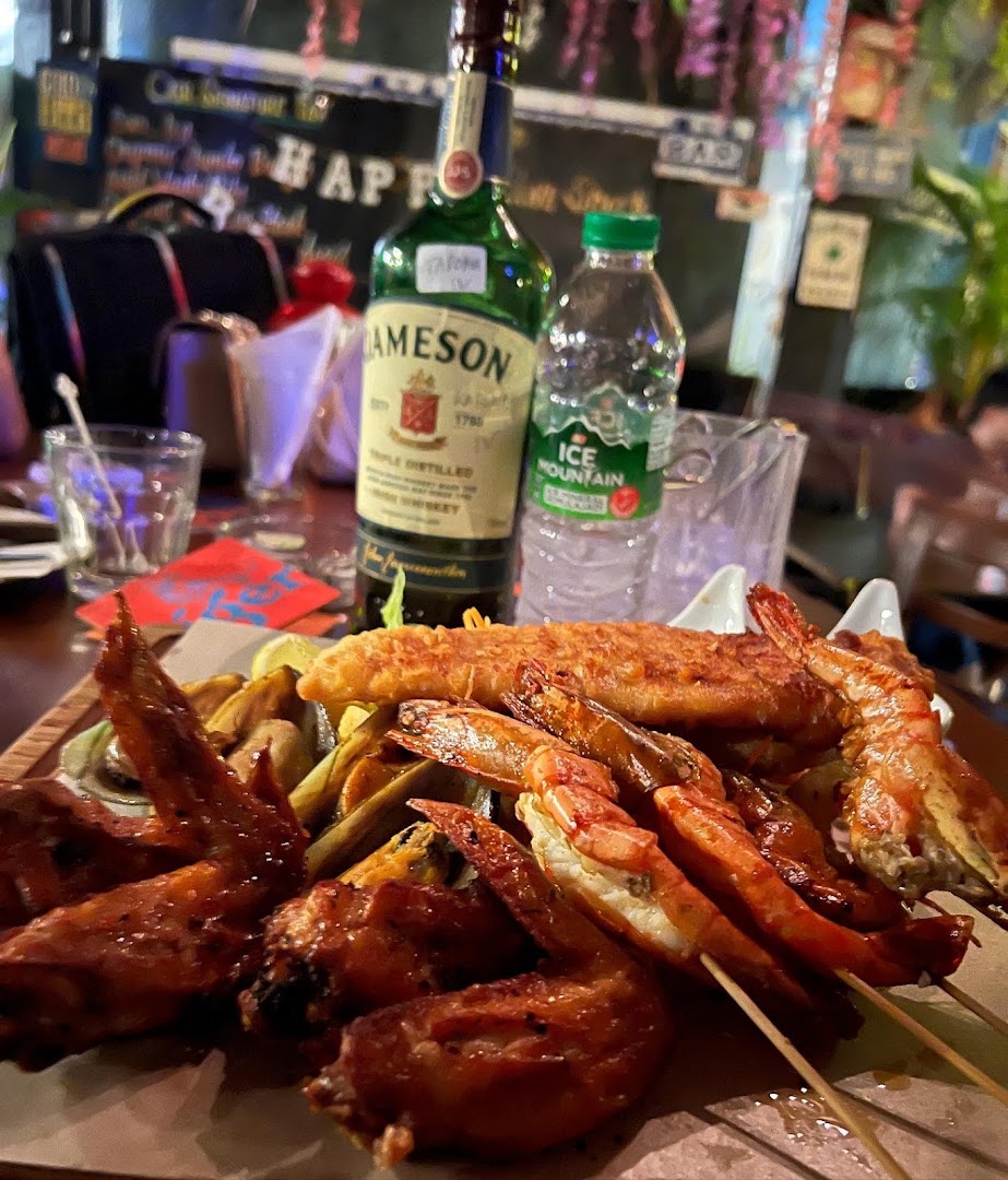 Jungle Bar & Restaurant, Changkat — photo 4