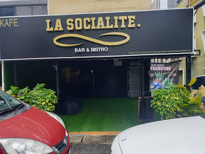 La Socialites Bar & Bistro