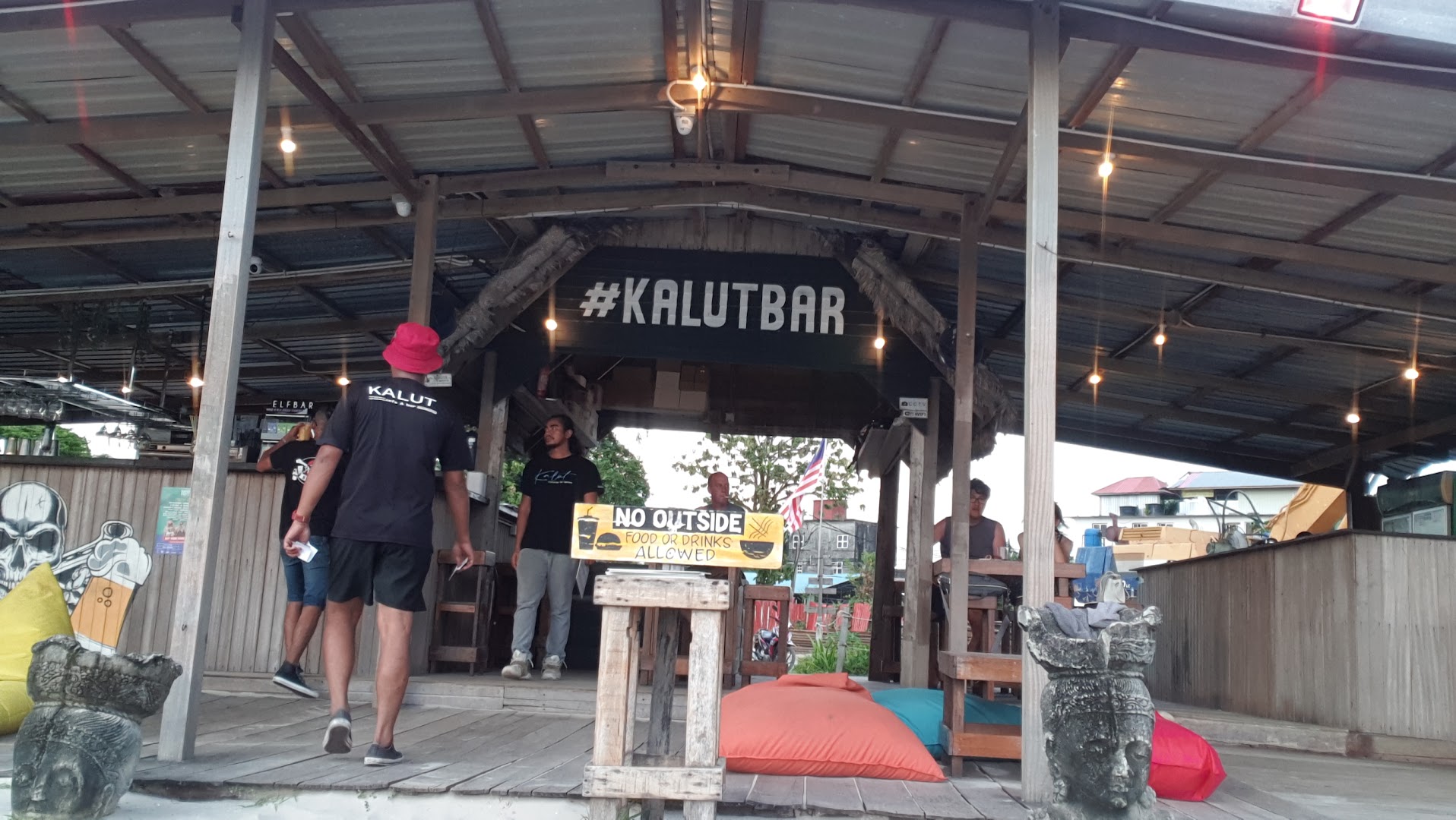 Mali Mali Beach Bar — photo 2