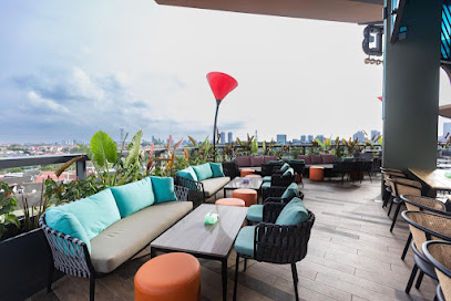 Nest13 Bar & Lounge