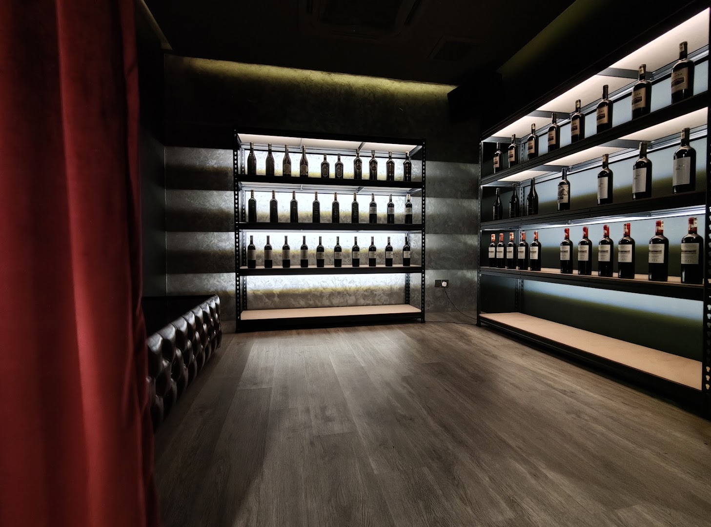 Nodal Lounge — photo 3