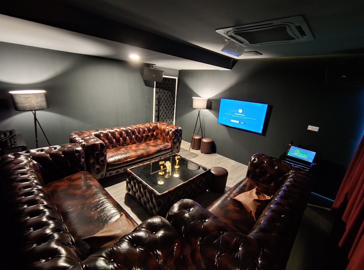 Nodal Lounge — photo 4