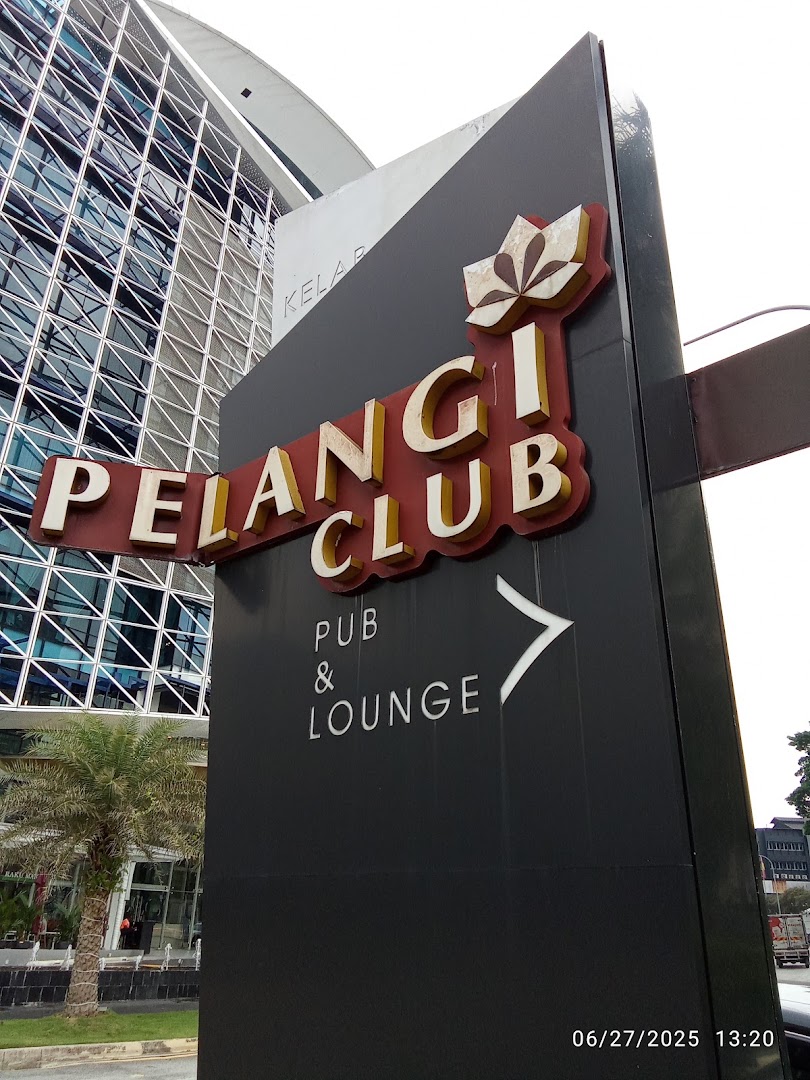 Pelangi Club — photo 2
