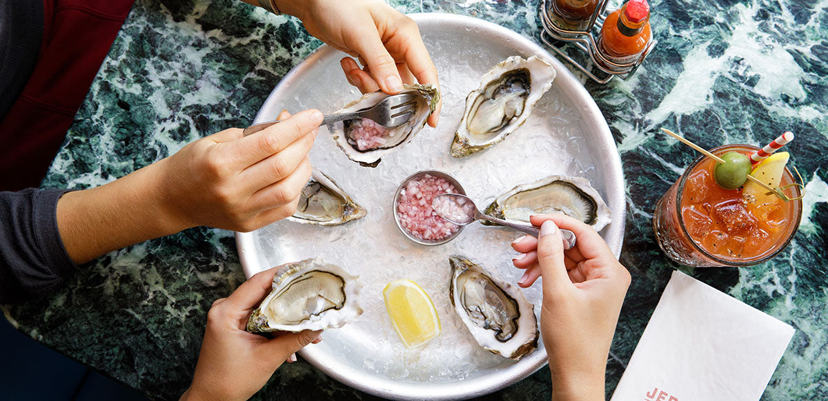 Shucked Oyster And Seafood Bar • Publika