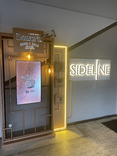 SideLine Restaurant & Sports Bar